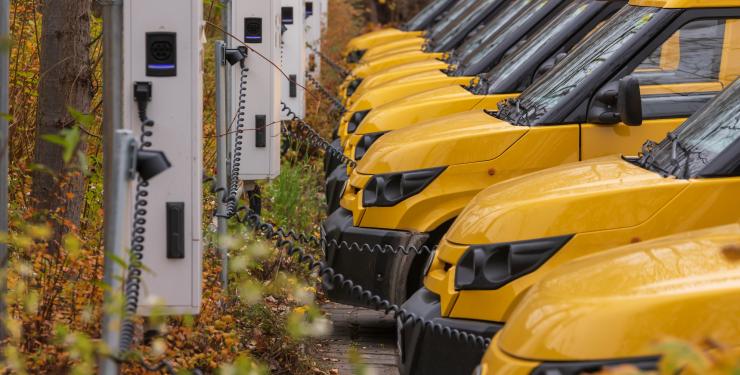 Electric Vehicle large trucks using EV charging stations